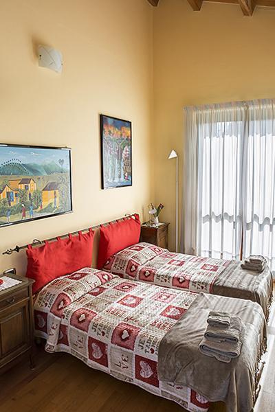 Bed & Breakfast Milu Cuneo Pokoj fotografie