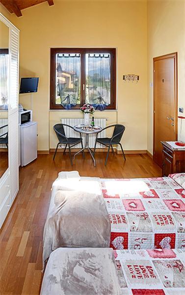 Bed & Breakfast Milu Cuneo Exteriér fotografie